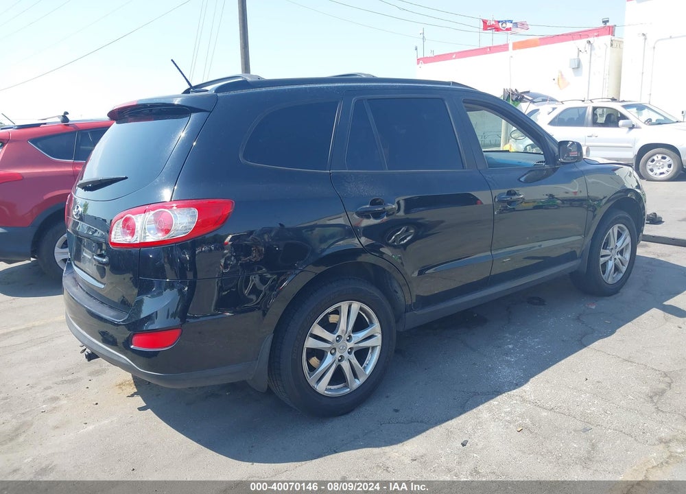2012 HYUNDAI SANTA FE SE VIN: 5XYZH4AG7CG146929