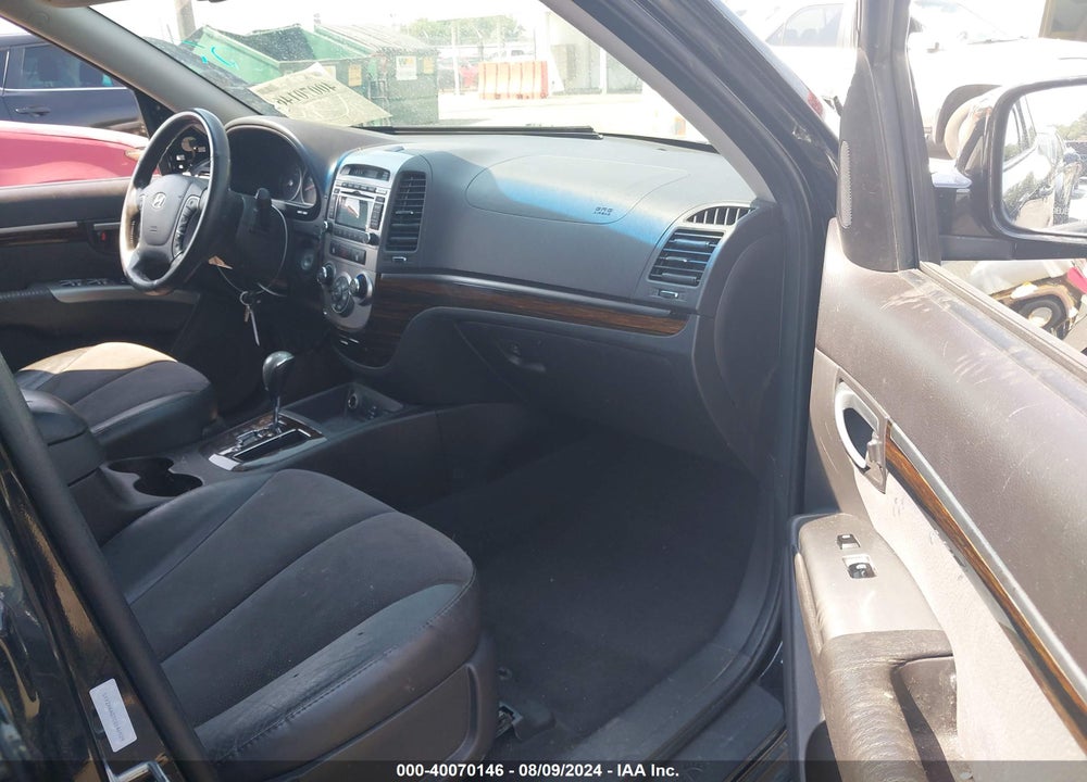 2012 HYUNDAI SANTA FE SE VIN: 5XYZH4AG7CG146929