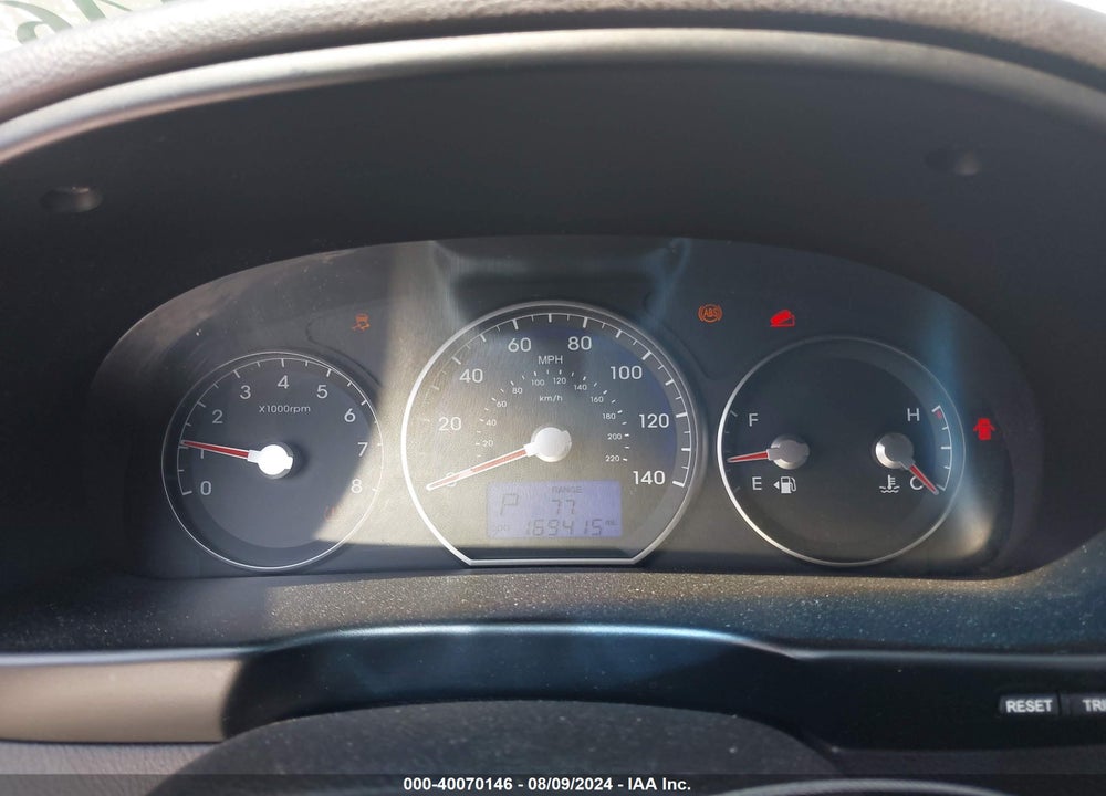 2012 HYUNDAI SANTA FE SE VIN: 5XYZH4AG7CG146929