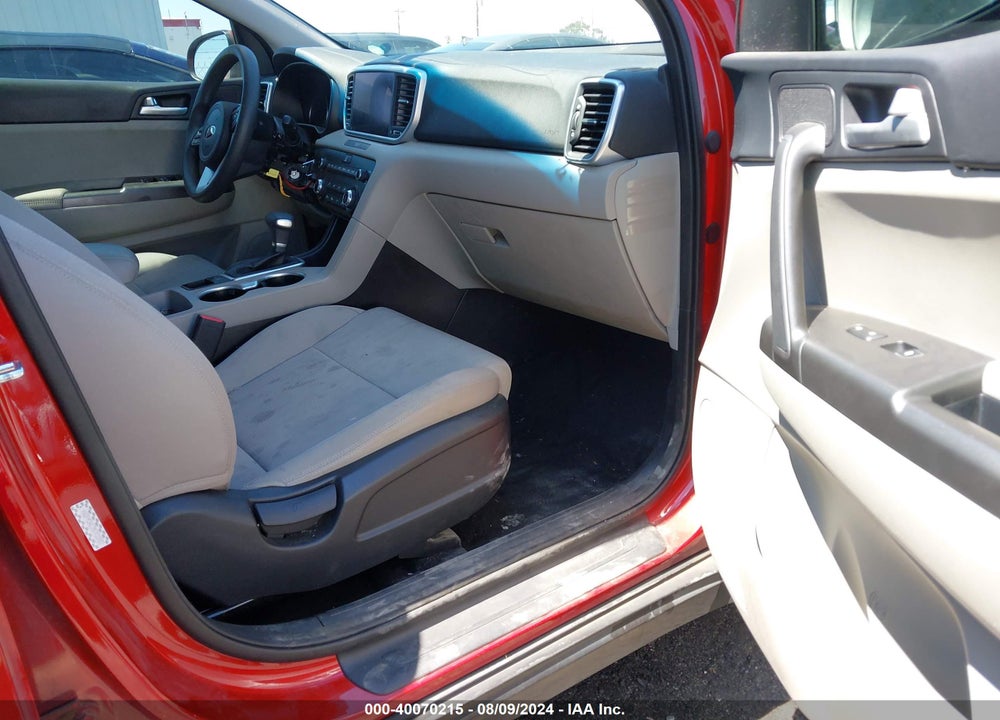 2021 KIA SPORTAGE LX VIN: KNDPM3AC7M7930987