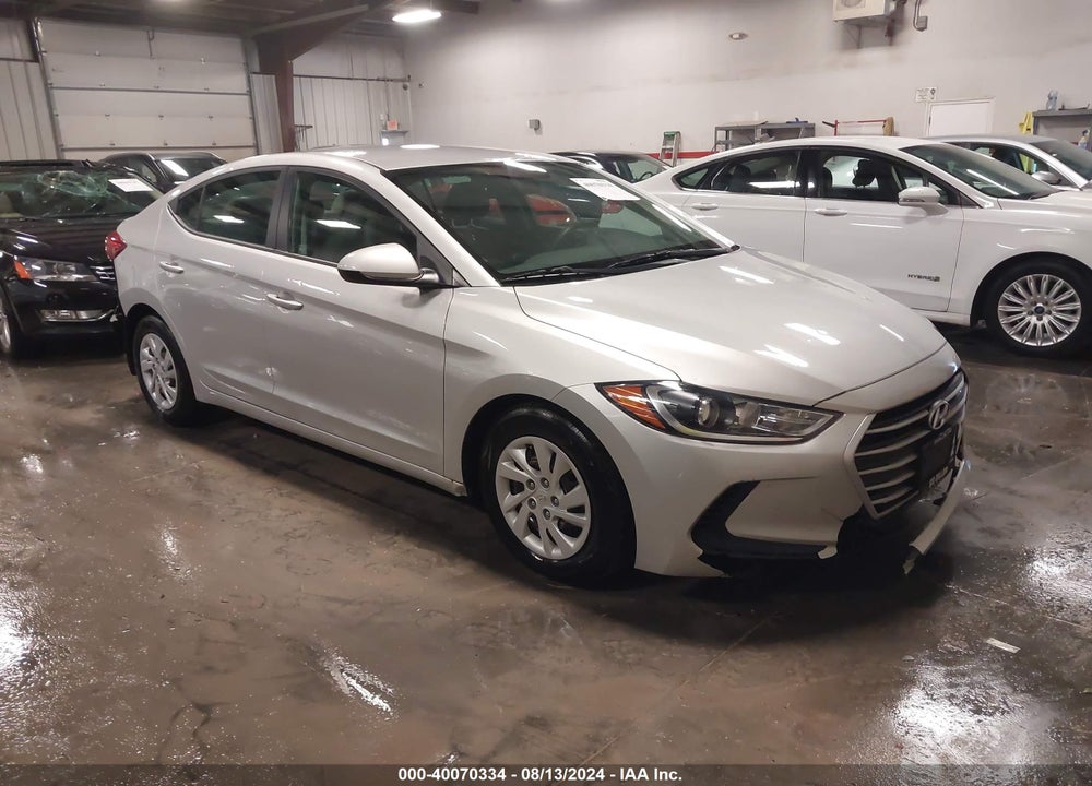 2018 HYUNDAI ELANTRA SE VIN: 5NPD74LF5JH331410
