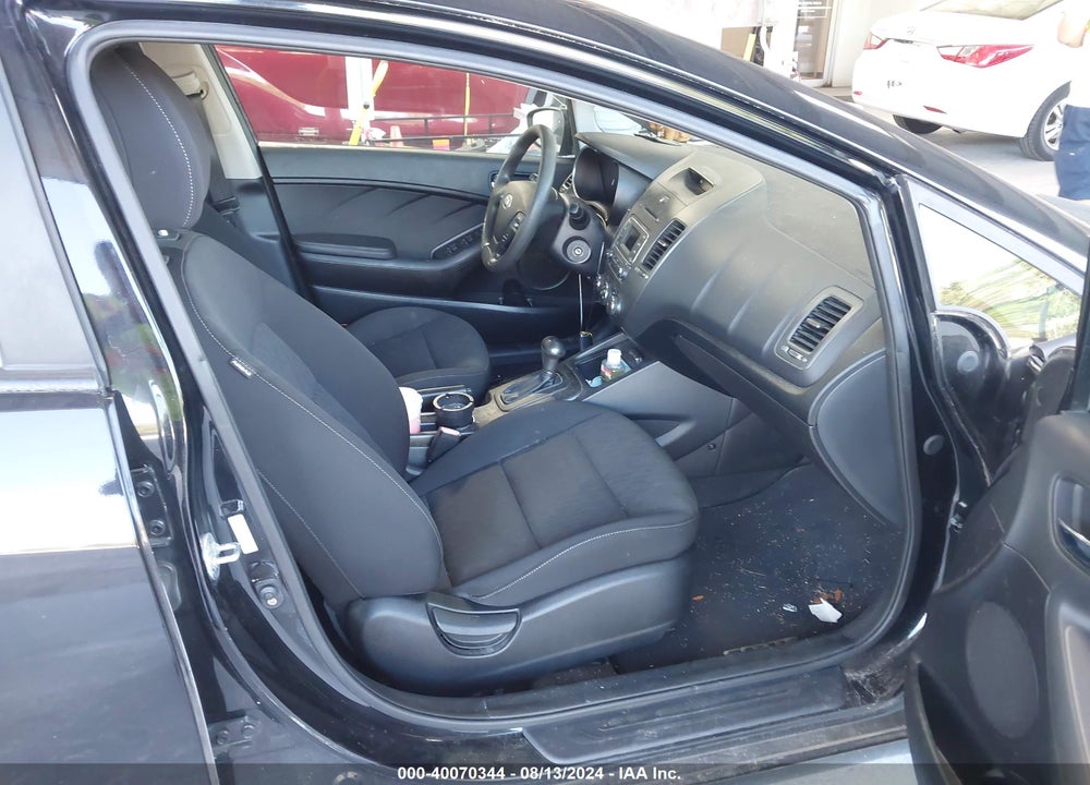 2016 KIA FORTE LX VIN: KNAFK4A65G5621288