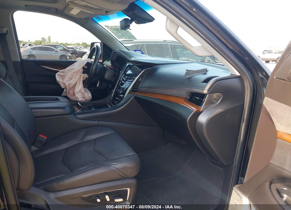 2019 CADILLAC ESCALADE PREMIUM LUXURY VIN: 1GYS3CKJ2KR320551