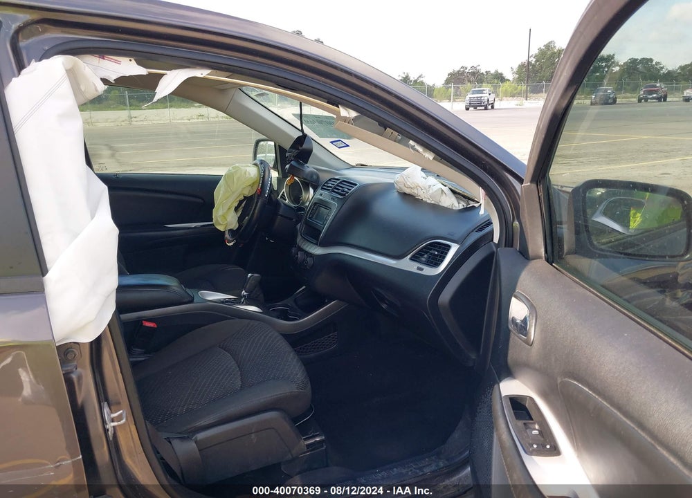 2018 DODGE JOURNEY SXT VIN: 3C4PDCBB2JT500958