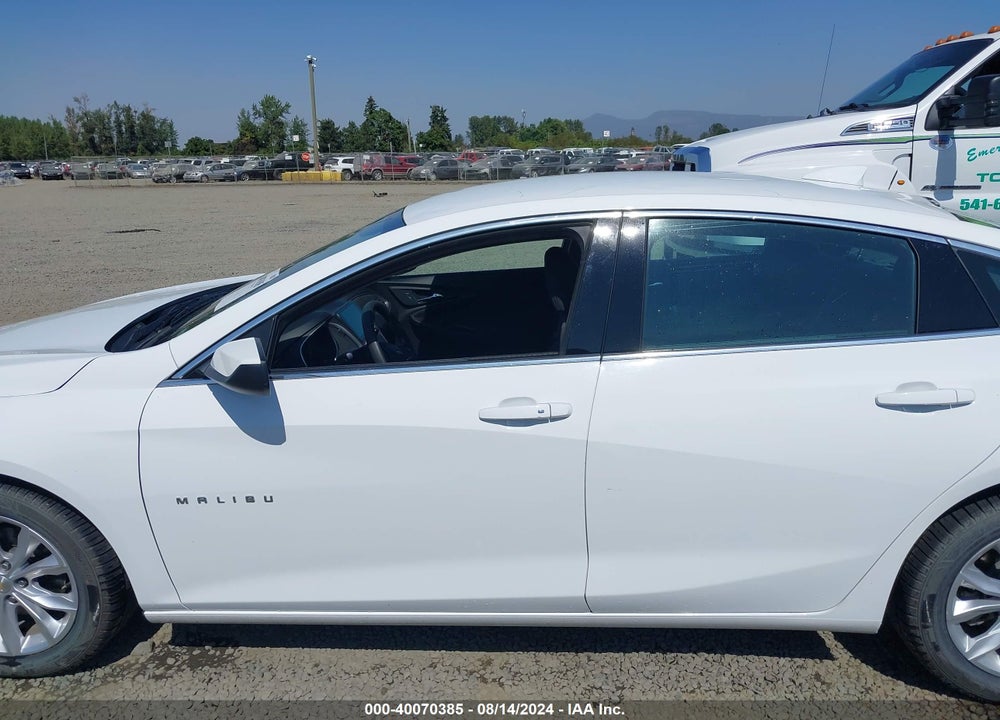 2022 CHEVROLET MALIBU FWD LT VIN: 1G1ZD5ST7NF126577