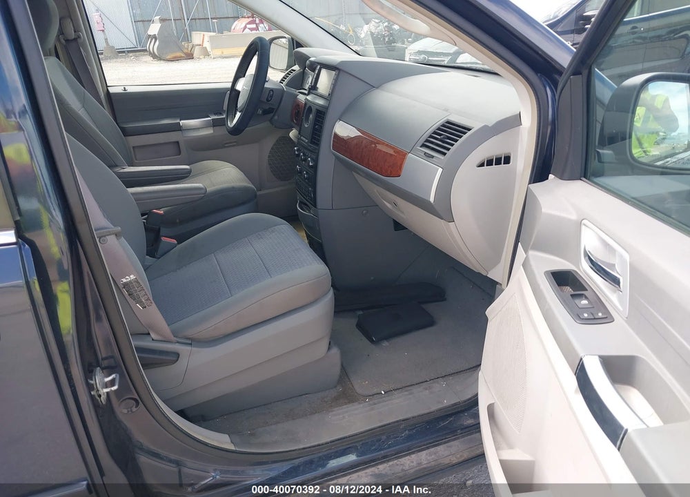 2008 CHRYSLER TOWN & COUNTRY TOURING VIN: 2A8HR54P58R641152
