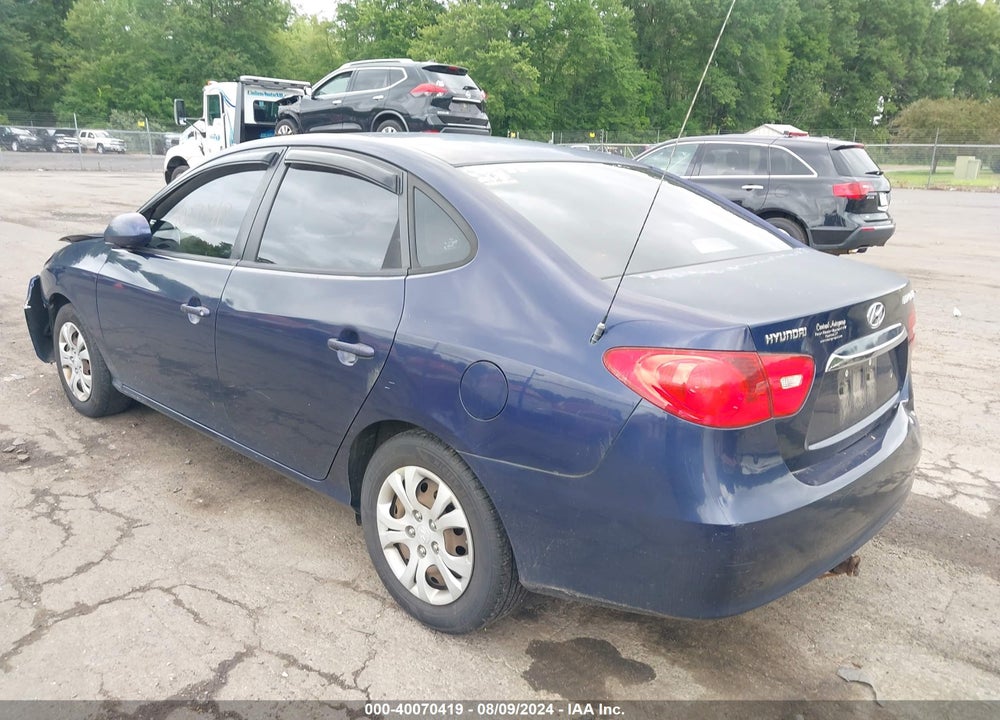 2010 HYUNDAI ELANTRA VIN: KMHDU4AD0AU049364
