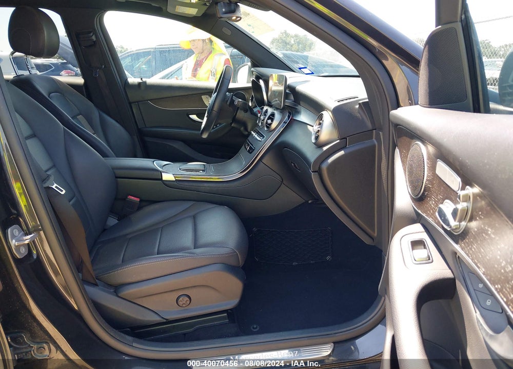 2020 MERCEDES-BENZ GLC 300 VIN: WDC0G8DB4LF700847