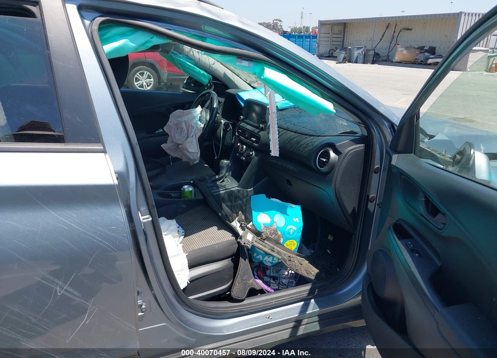 2018 HYUNDAI KONA SEL VIN: KM8K62AA2JU180260