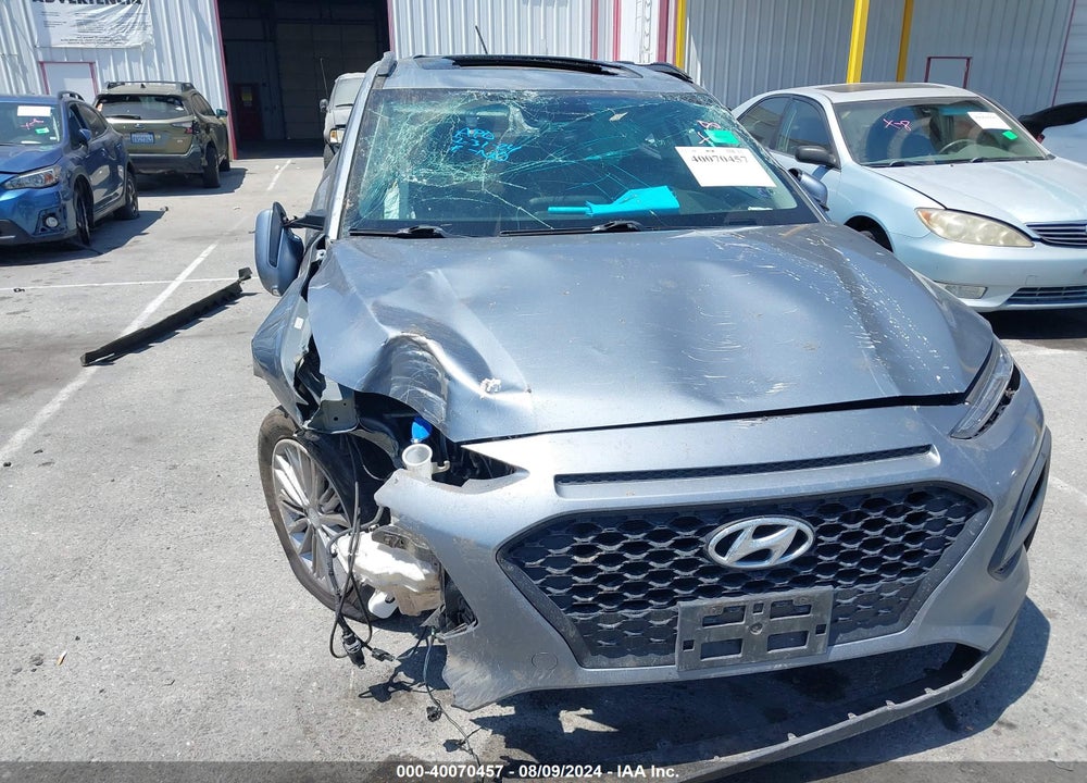 2018 HYUNDAI KONA SEL VIN: KM8K62AA2JU180260