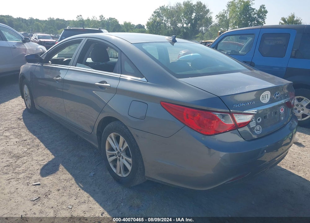 2013 HYUNDAI SONATA GLS VIN: 5NPEB4AC1DH712574