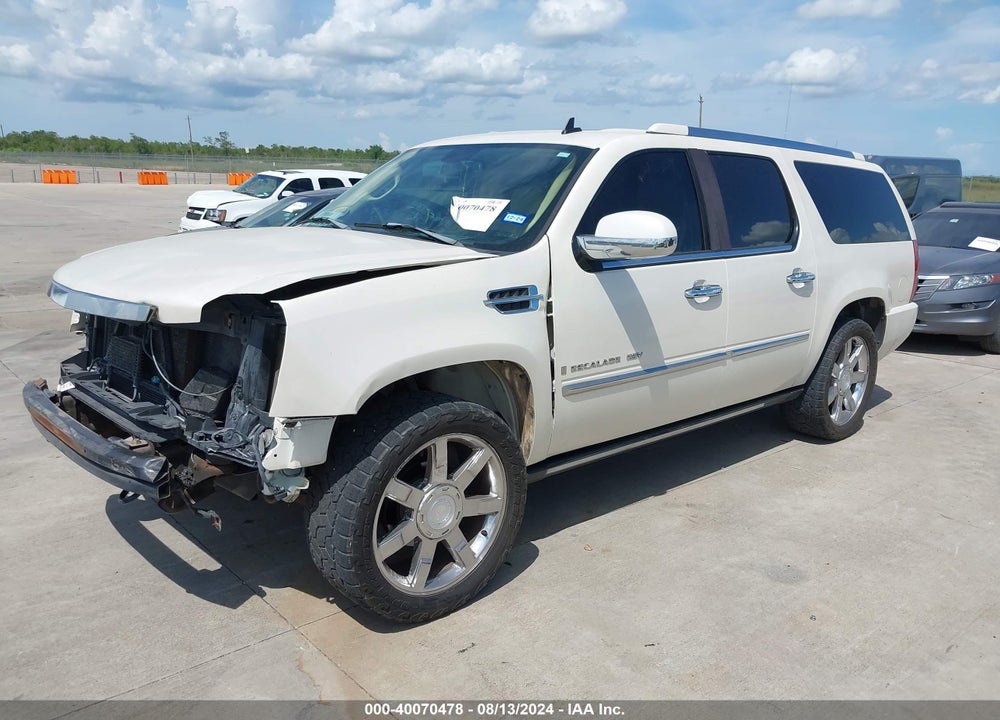 2007 CADILLAC ESCALADE ESV VIN: 1GYFK66837R318103
