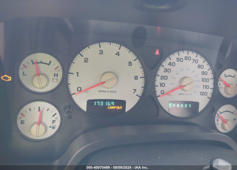 2003 DODGE RAM 1500 ST VIN: 1D7HA16K83J638287