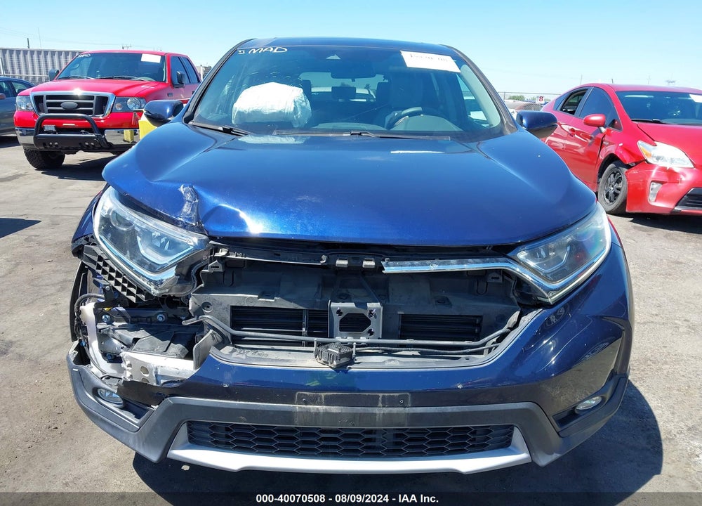 2018 HONDA CR-V EX VIN: 7FARW2H50JE017258
