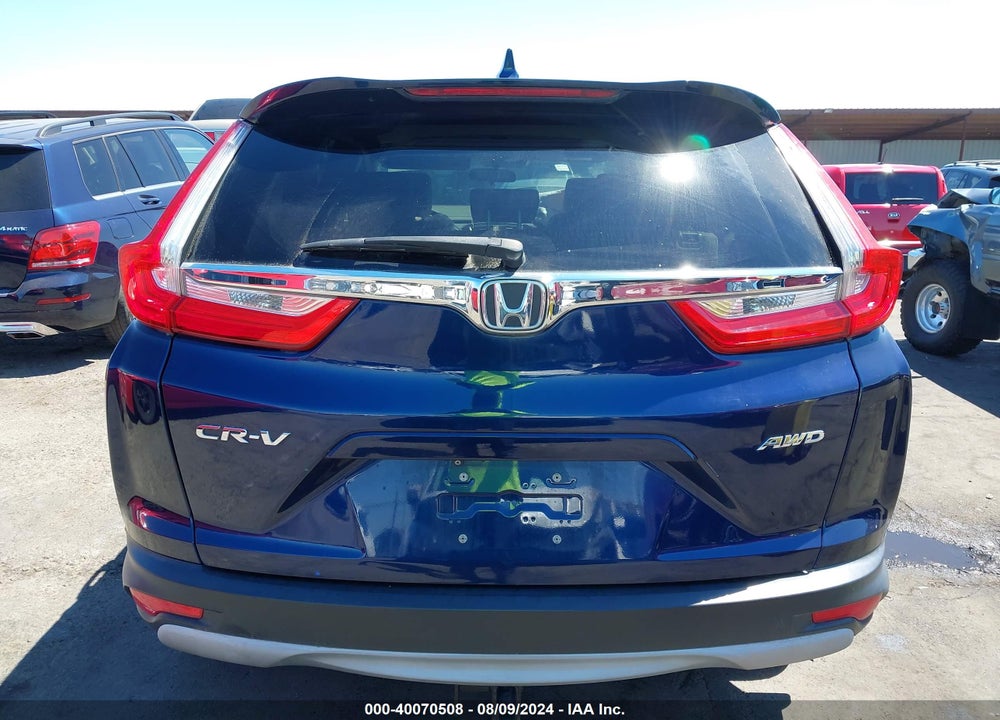 2018 HONDA CR-V EX VIN: 7FARW2H50JE017258
