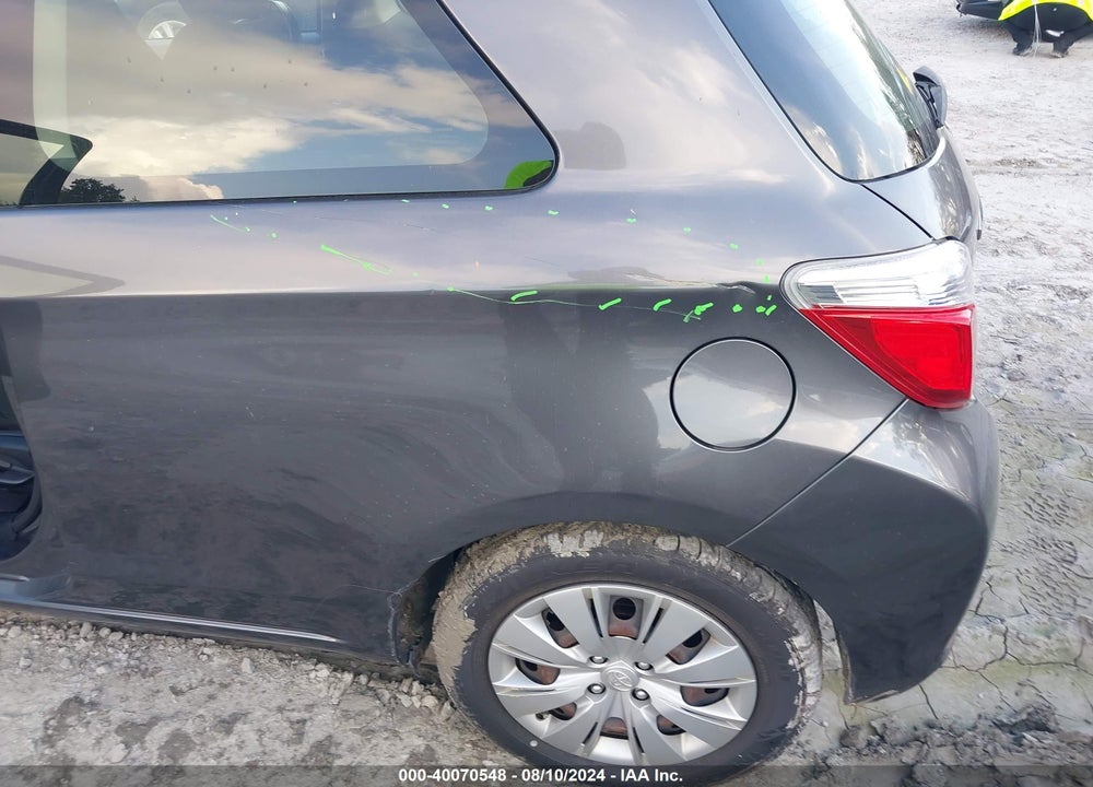 2014 TOYOTA YARIS LE (TMC/CBU PLANT) VIN: JTDJTUD36ED595394