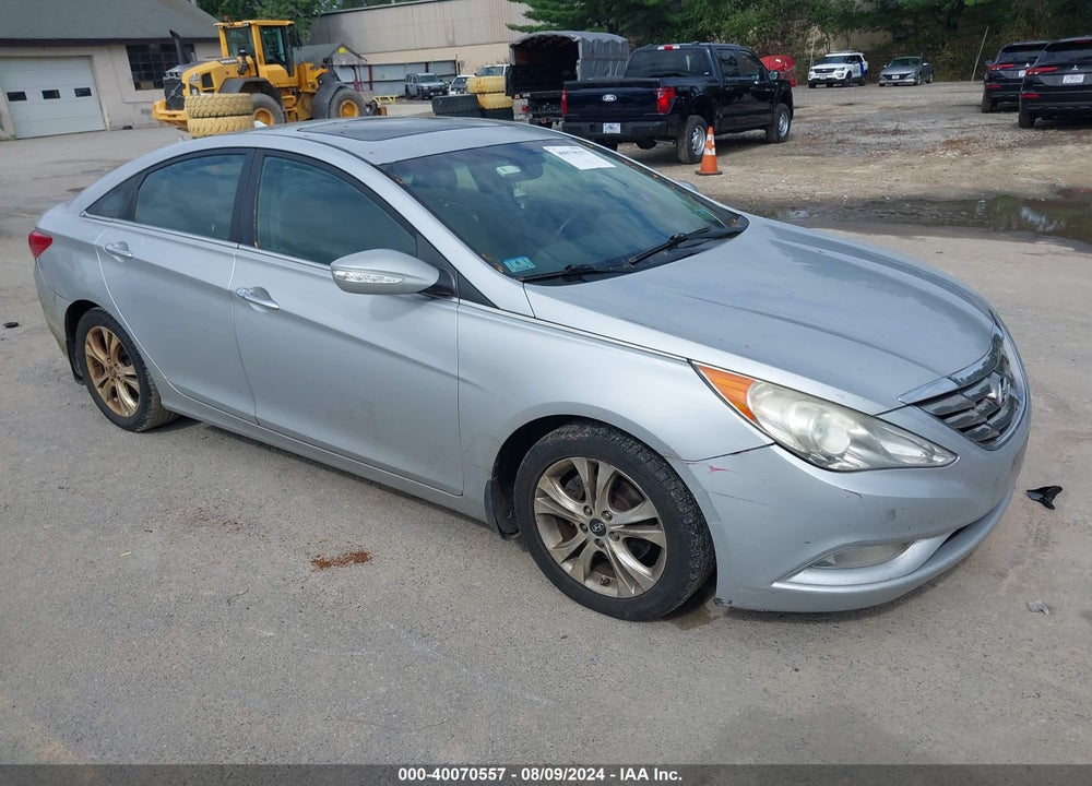 2011 HYUNDAI SONATA LIMITED VIN: 5NPEC4AC0BH120559