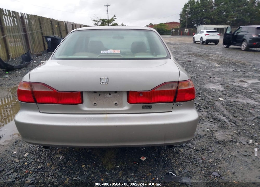 1999 HONDA ACCORD EX V6 VIN: 1HGCG1651XA031720