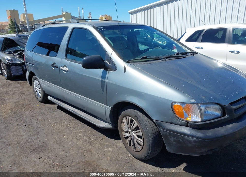2000 TOYOTA SIENNA LE VIN: 4T3ZF13C1YU283971