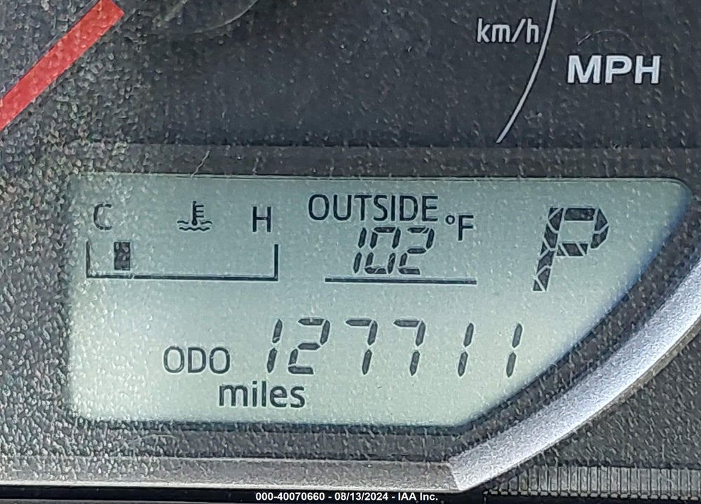 2015 TOYOTA RAV4 XLE VIN: 2T3WFREV5FW147923