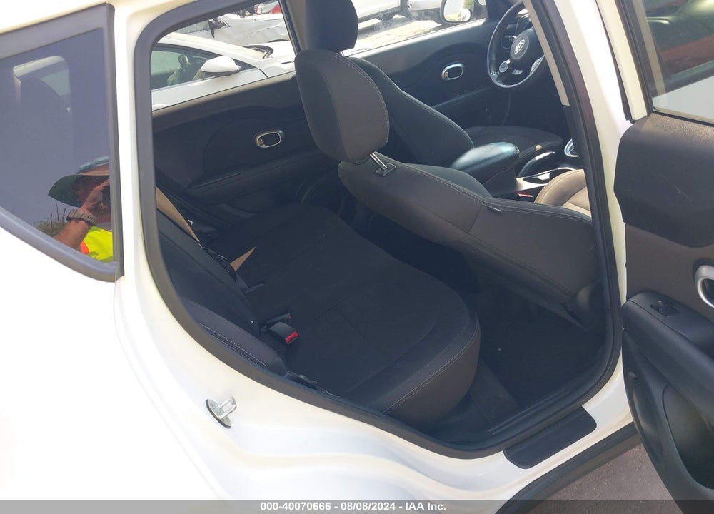 2015 KIA SOUL VIN: KNDJN2A26F7793354