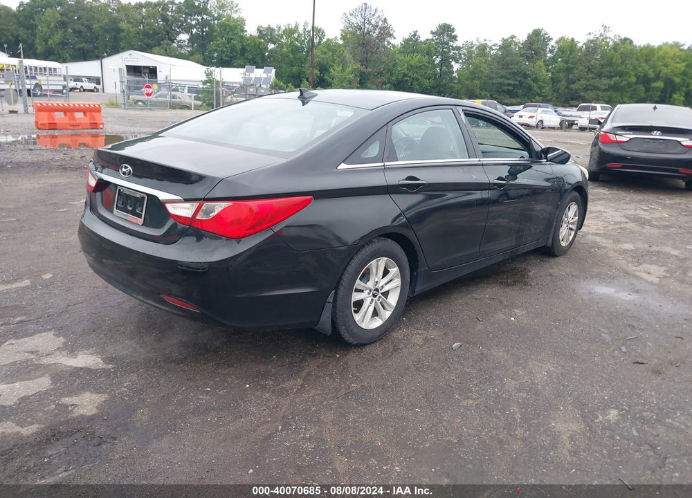 2012 HYUNDAI SONATA GLS VIN: 5NPEB4AC9CH357099