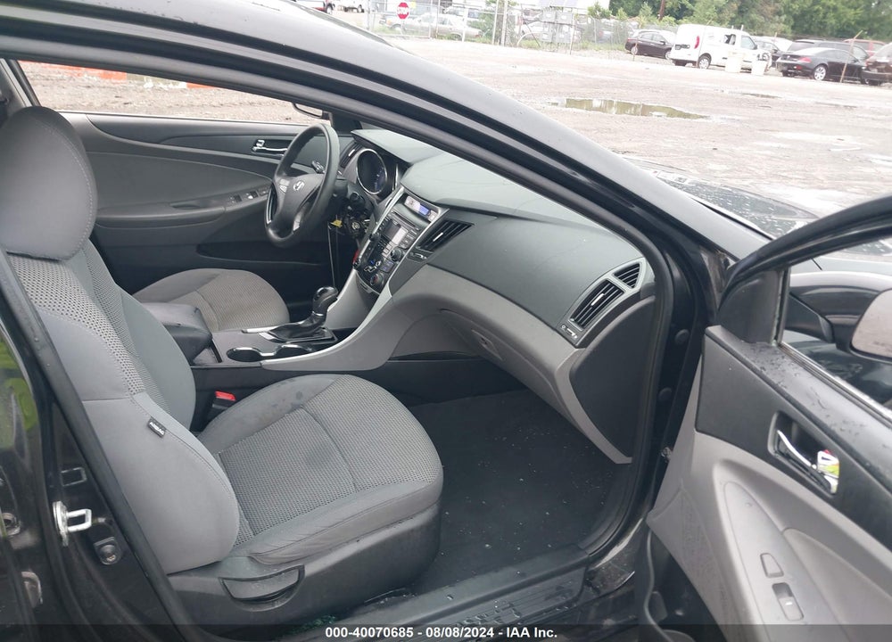 2012 HYUNDAI SONATA GLS VIN: 5NPEB4AC9CH357099
