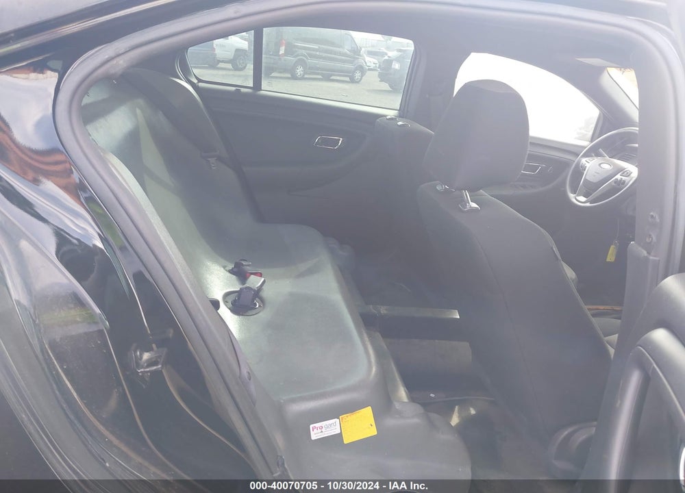 2013 FORD POLICE INTERCEPTOR VIN: 1FAHP2M83DG152724