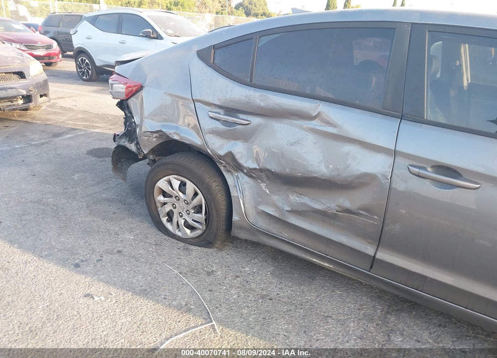 2017 HYUNDAI ELANTRA SE VIN: KMHD74LF6HU092686