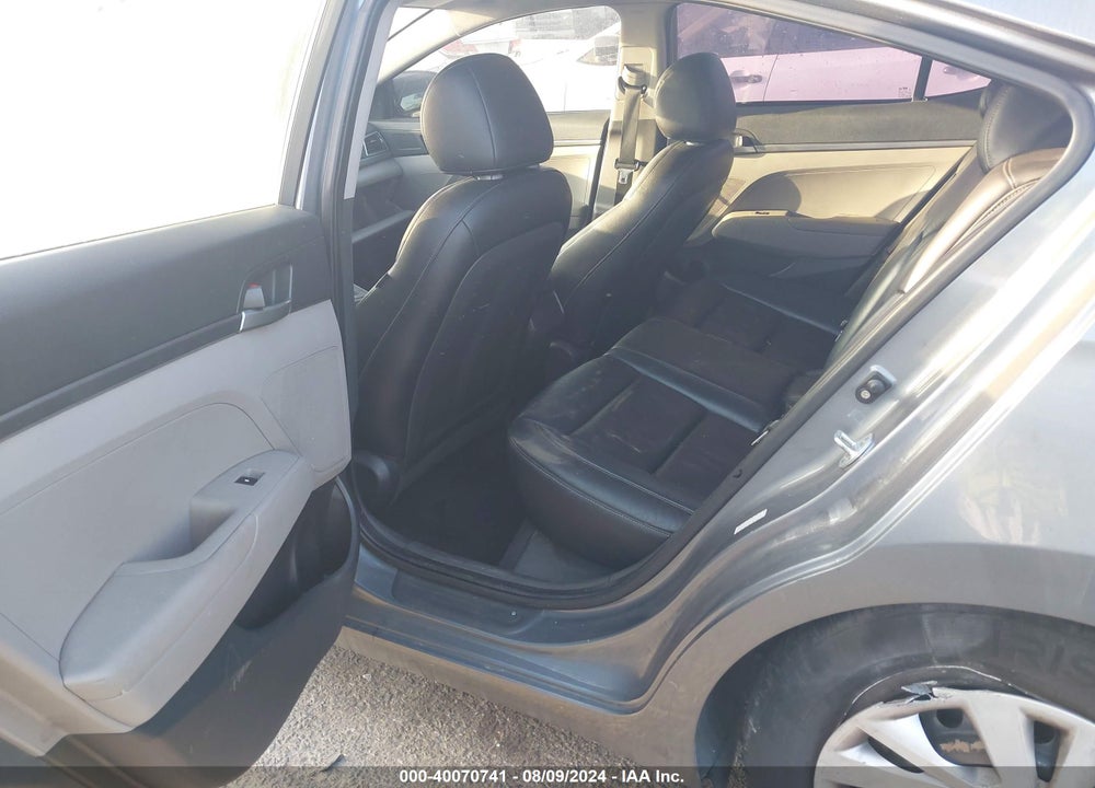 2017 HYUNDAI ELANTRA SE VIN: KMHD74LF6HU092686
