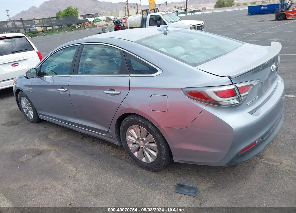 2016 HYUNDAI SONATA HYBRID VIN: KMHE24L13GA014342