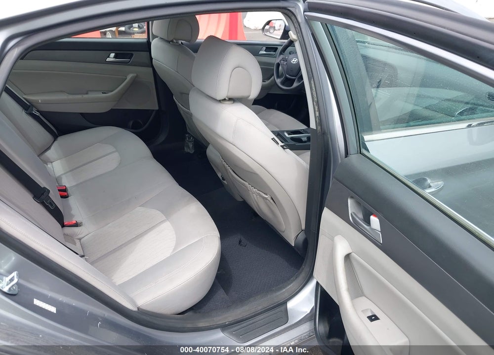 2016 HYUNDAI SONATA HYBRID VIN: KMHE24L13GA014342