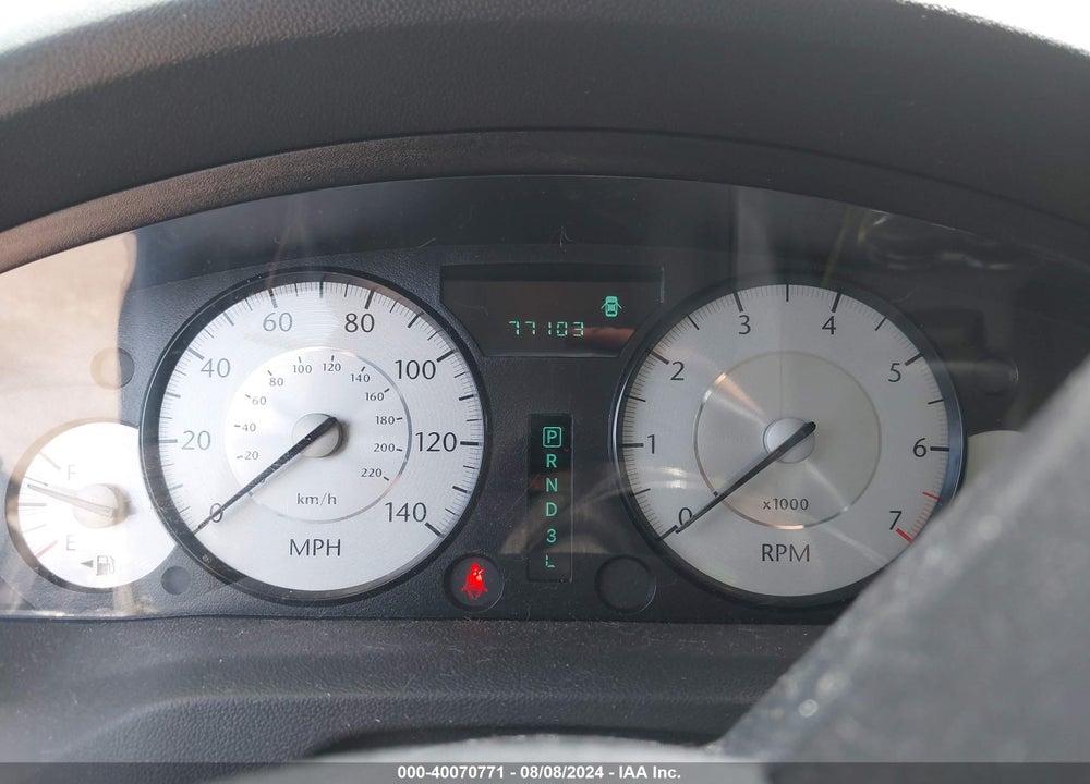 2008 CHRYSLER 300 TOURING VIN: 2C3KA53G78H158052