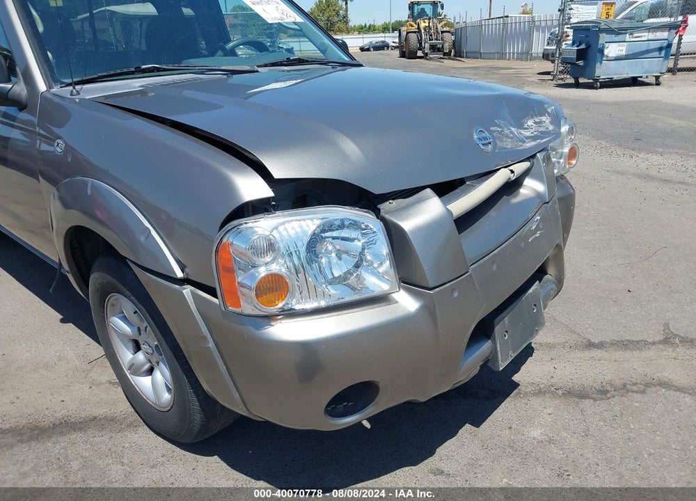 2004 NISSAN FRONTIER XE VIN: 1N6DD26T44C416900