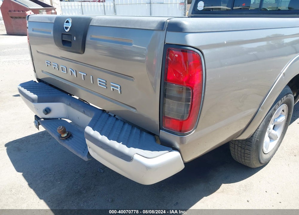 2004 NISSAN FRONTIER XE VIN: 1N6DD26T44C416900