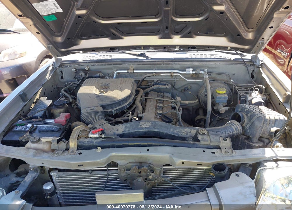 2004 NISSAN FRONTIER XE VIN: 1N6DD26T44C416900