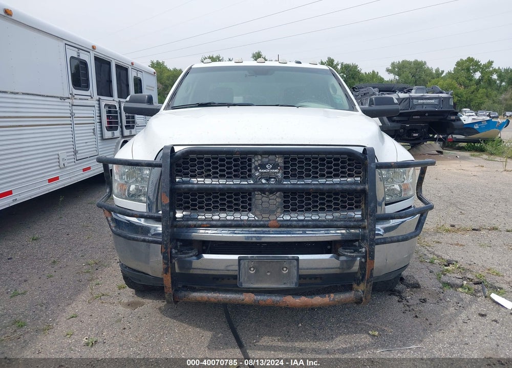 2018 RAM 3500 TRADESMAN  4X4 8' BOX VIN: 3C63RRGL3JG407564