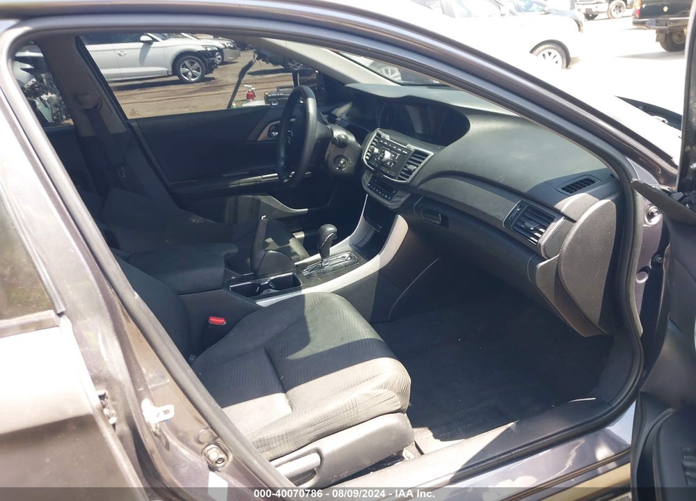 2015 HONDA ACCORD LX VIN: 1HGCR2F32FA045705