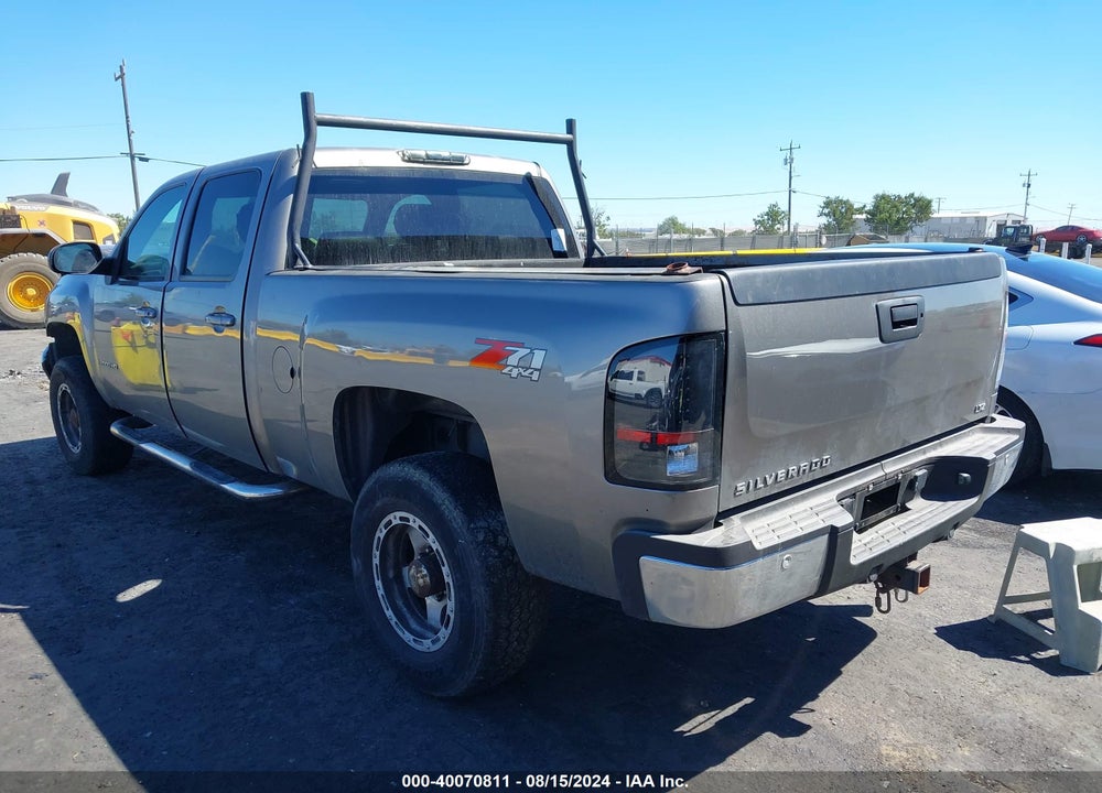 2007 CHEVROLET SILVERADO 2500HD LTZ VIN: 1GCHK23637F507507