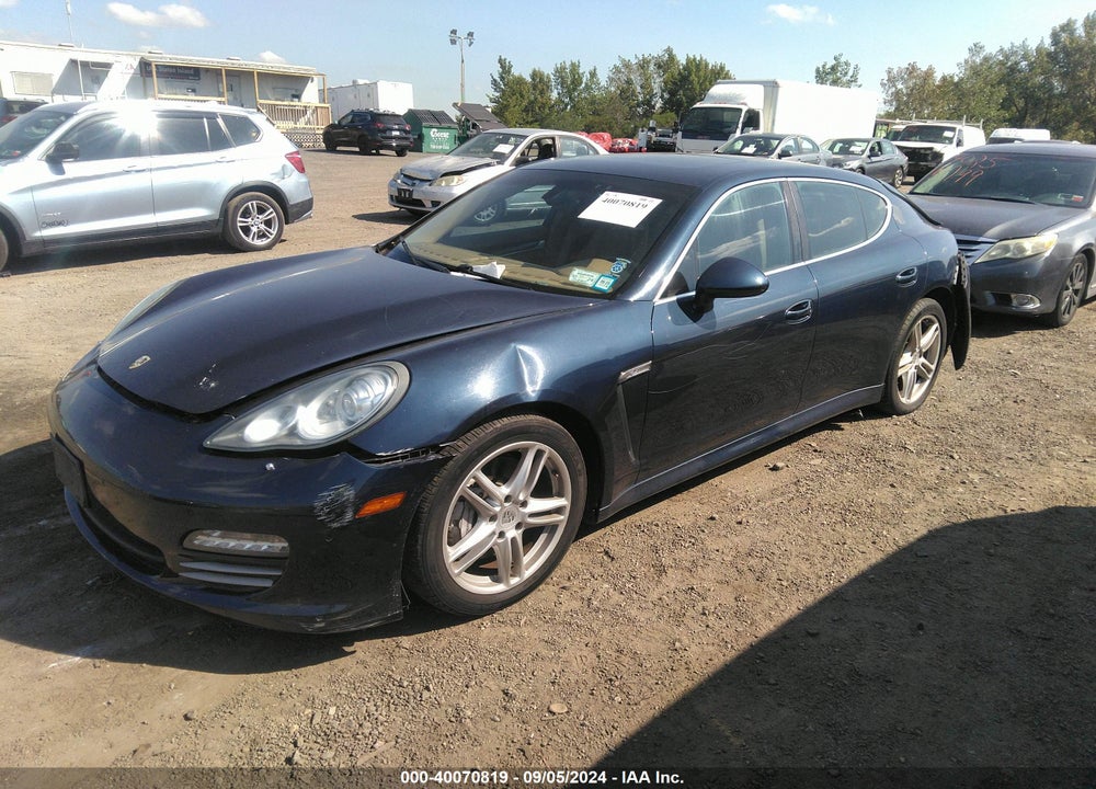 2011 PORSCHE PANAMERA 4S VIN: WP0AB2A73BL061916