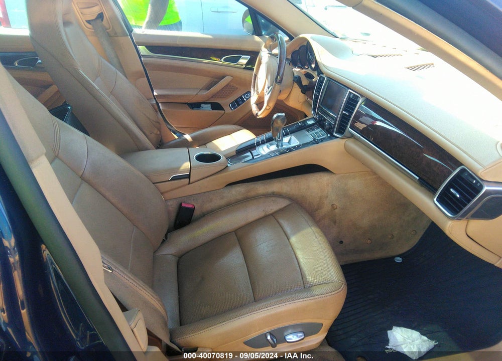 2011 PORSCHE PANAMERA 4S VIN: WP0AB2A73BL061916
