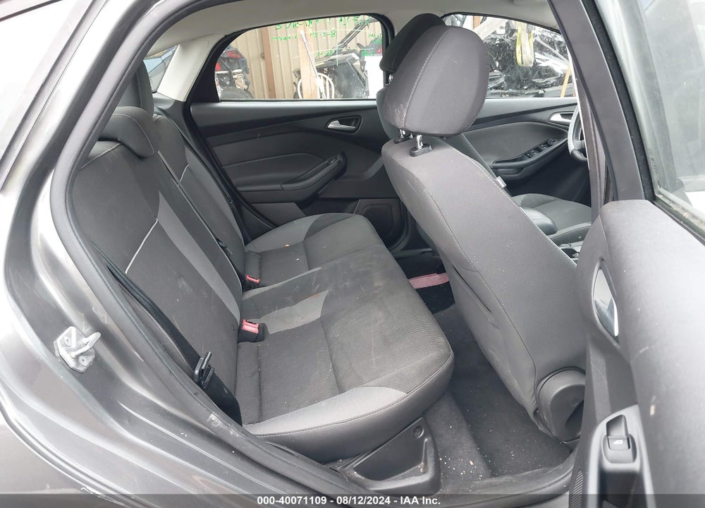 2014 FORD FOCUS SE VIN: 1FADP3F24EL139387