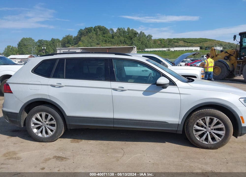 2018 VOLKSWAGEN TIGUAN 2.0T S VIN: 3VV0B7AX7JM123227