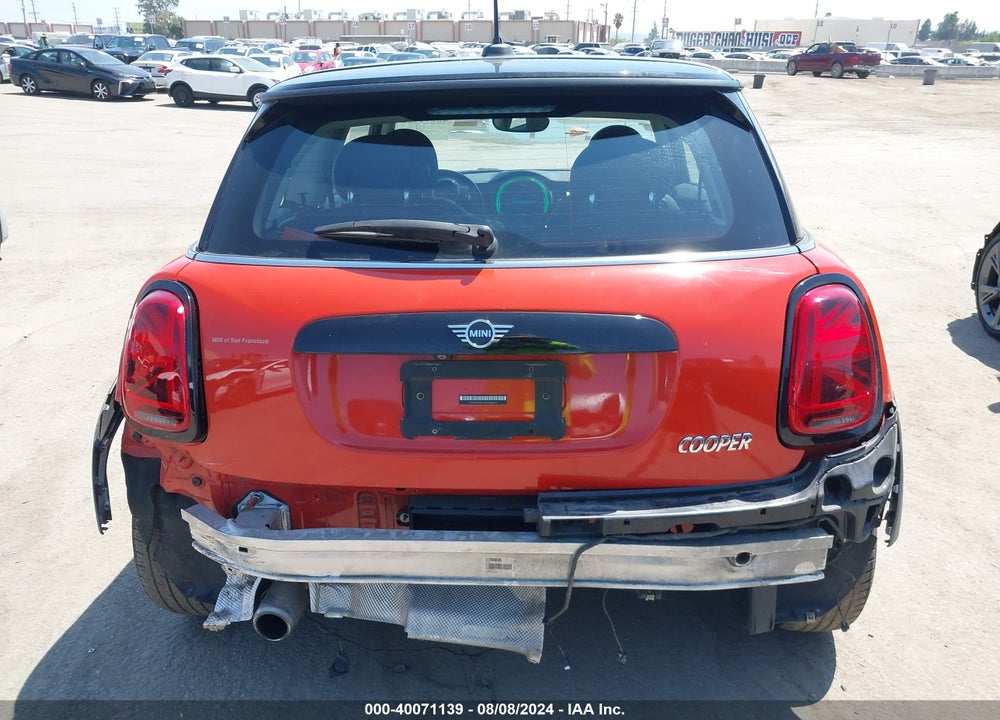 2019 MINI HARDTOP COOPER VIN: WMWXP5C55K2H95231