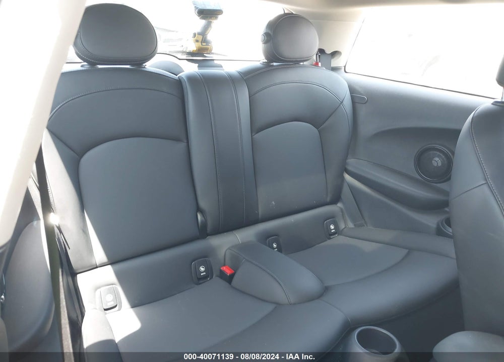 2019 MINI HARDTOP COOPER VIN: WMWXP5C55K2H95231