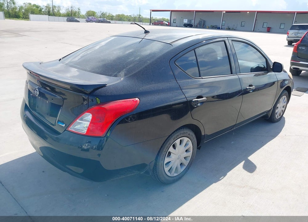 2014 NISSAN VERSA 1.6 S+ VIN: 3N1CN7AP9EL863136