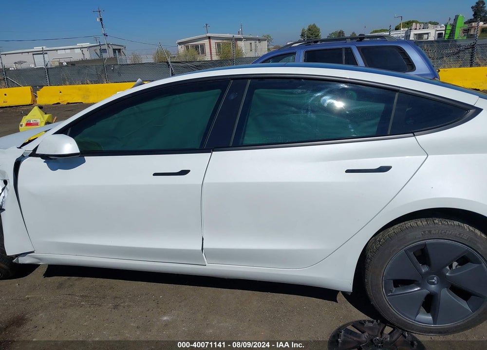 2021 TESLA MODEL 3 STANDARD RANGE PLUS REAR-WHEEL DRIVE VIN: 5YJ3E1EA5MF986414