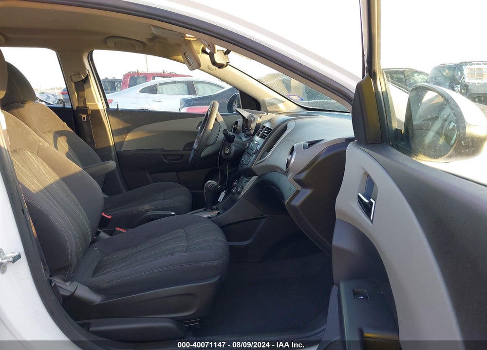 2014 CHEVROLET SONIC LT AUTO VIN: 1G1JC6SG6E4220437