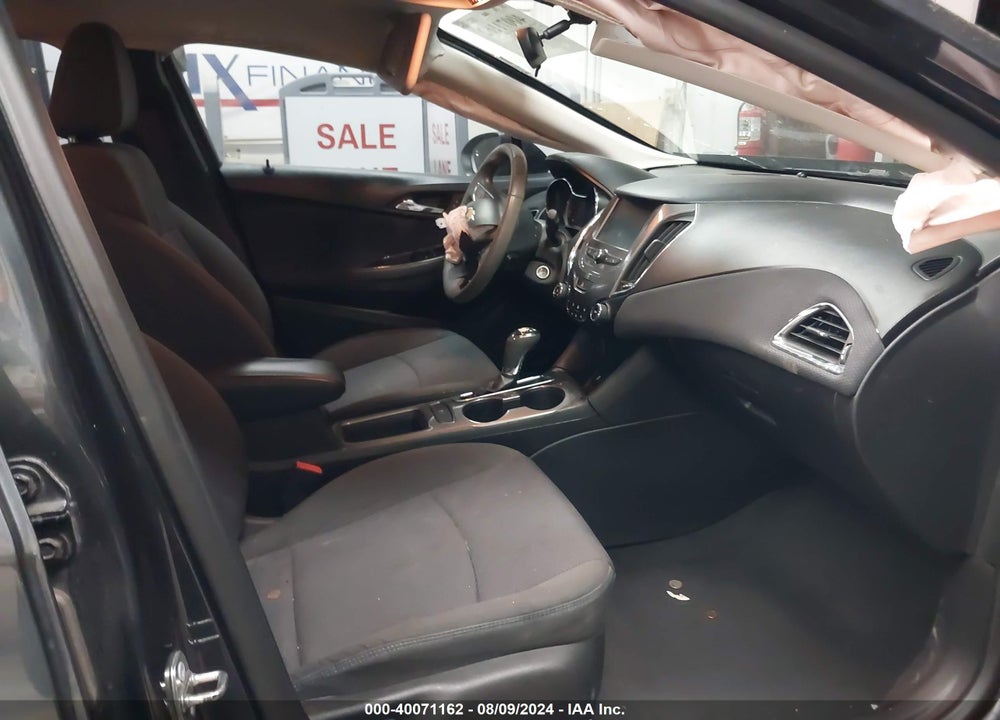 2017 CHEVROLET CRUZE LT AUTO VIN: 1G1BE5SM1H7248647