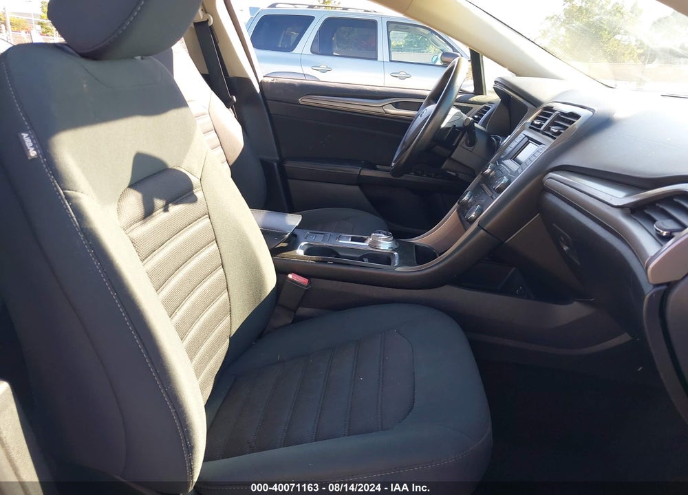 2017 FORD FUSION SE VIN: 3FA6P0HD9HR277423